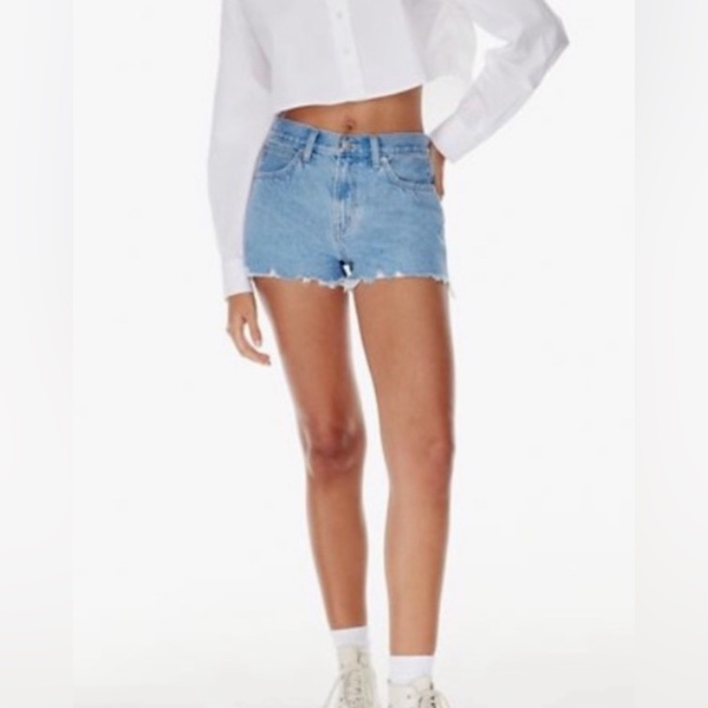 Aritzia Sunday Best High Waist Cut Off Denim Shorts | Blue | NWOT | Size 26